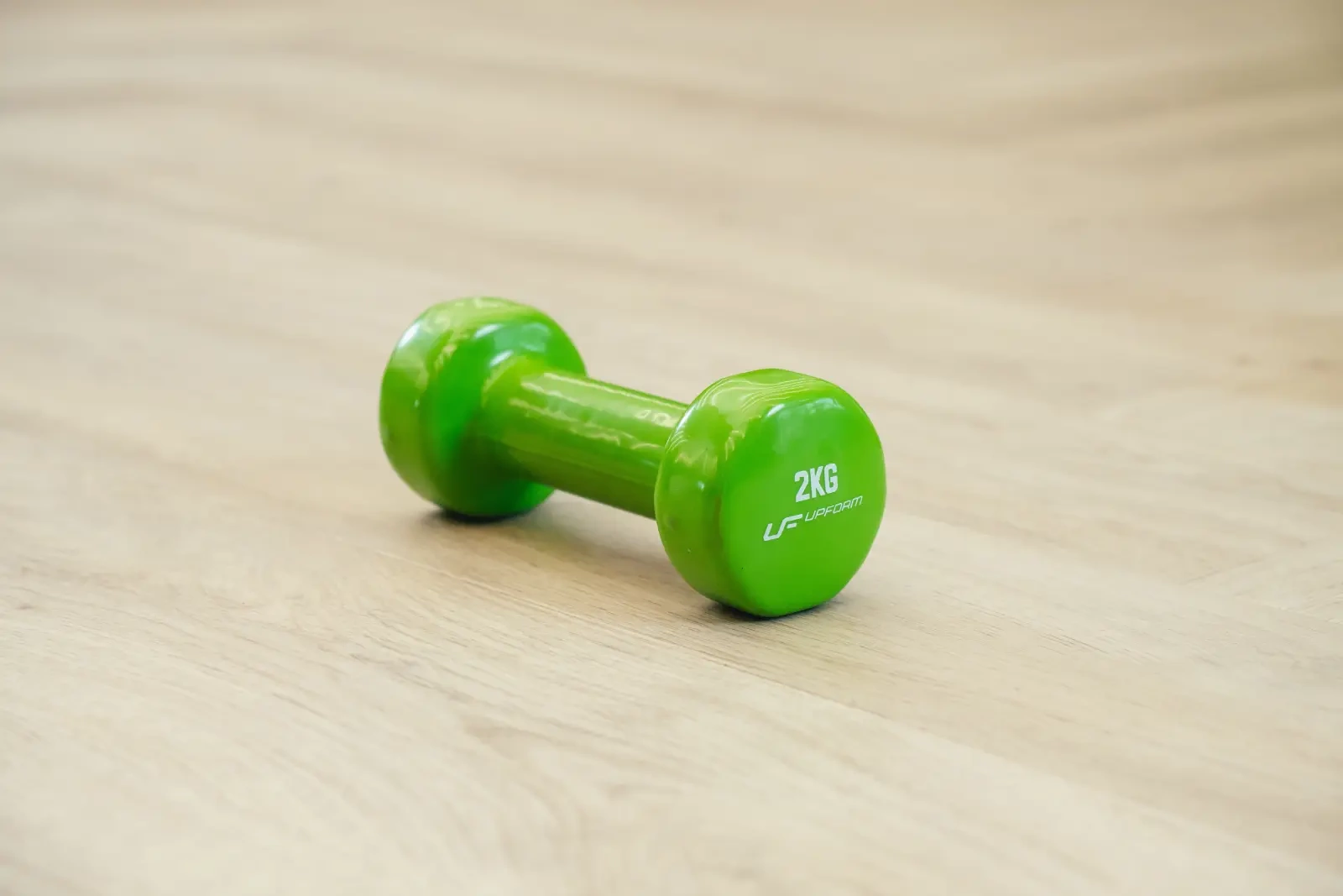 Fitness činka UpForm 2 kg s liatinovým jadrom a vinylovým povrchom